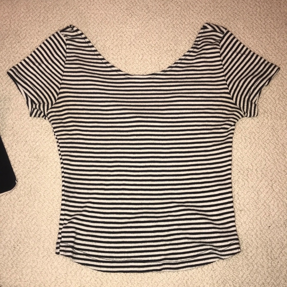 BrAndy Melville black and white striped crop top